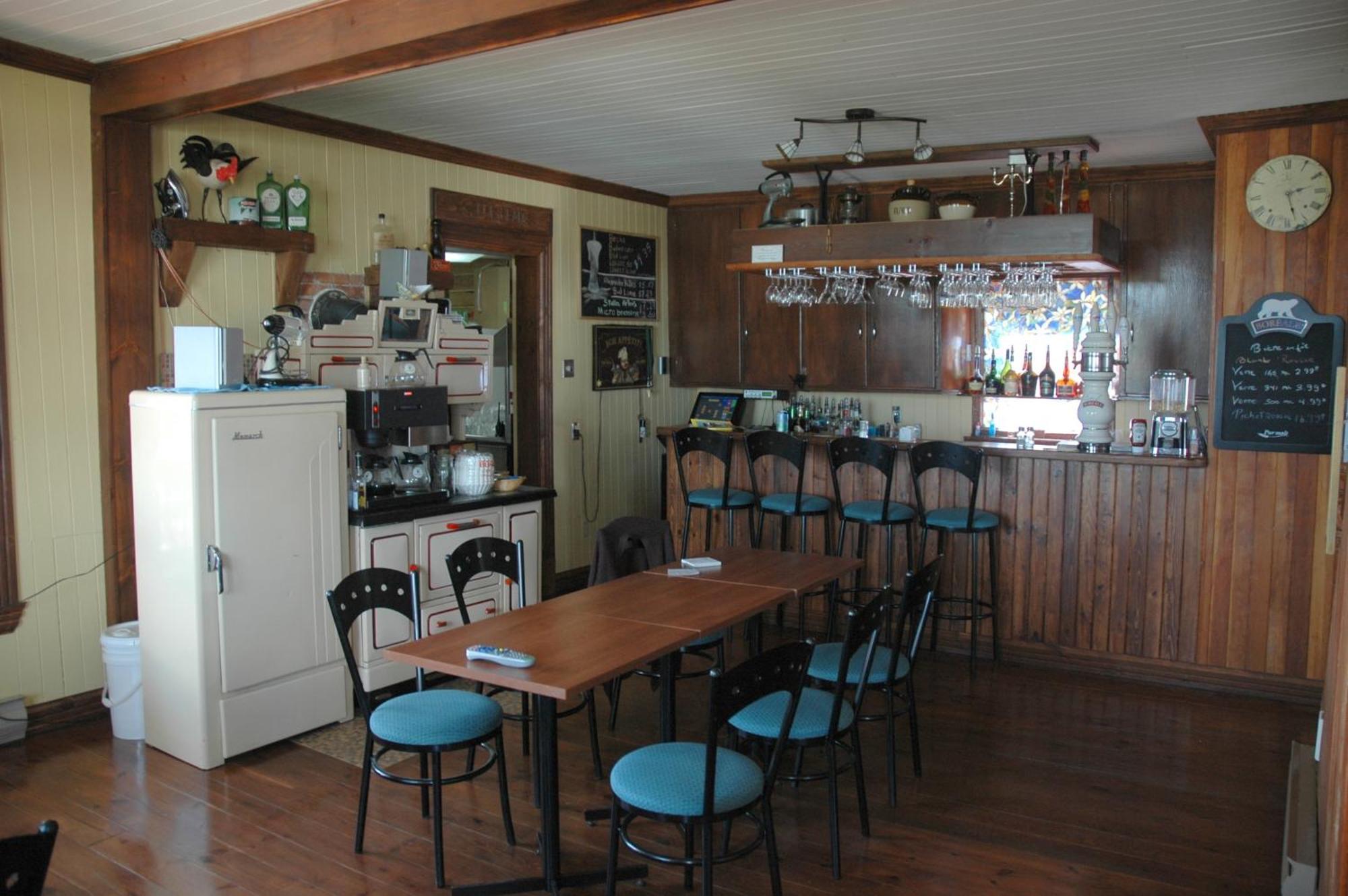 Auberge Le Four A Pain Petite-Riviere-Saint-Francois Buitenkant foto