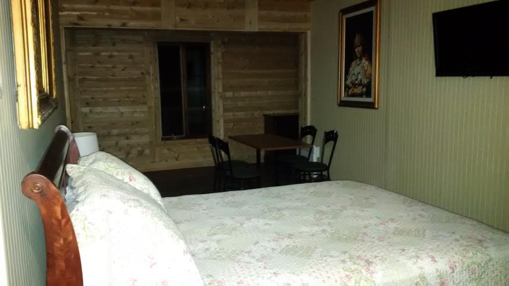 Auberge Le Four A Pain Petite-Riviere-Saint-Francois Buitenkant foto
