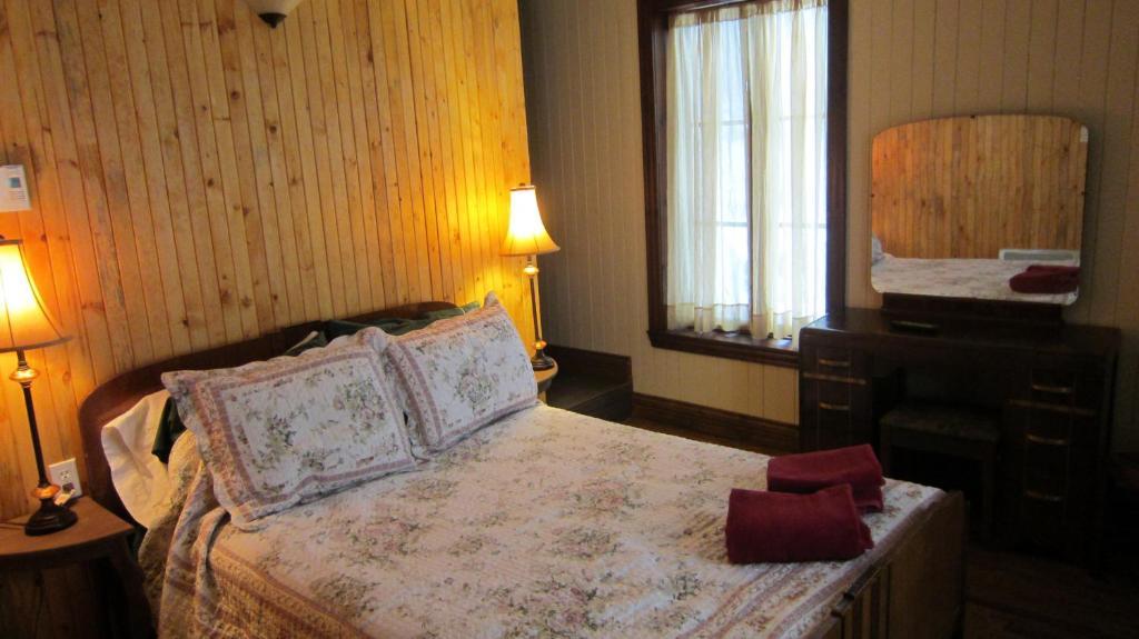 Auberge Le Four A Pain Petite-Riviere-Saint-Francois Kamer foto