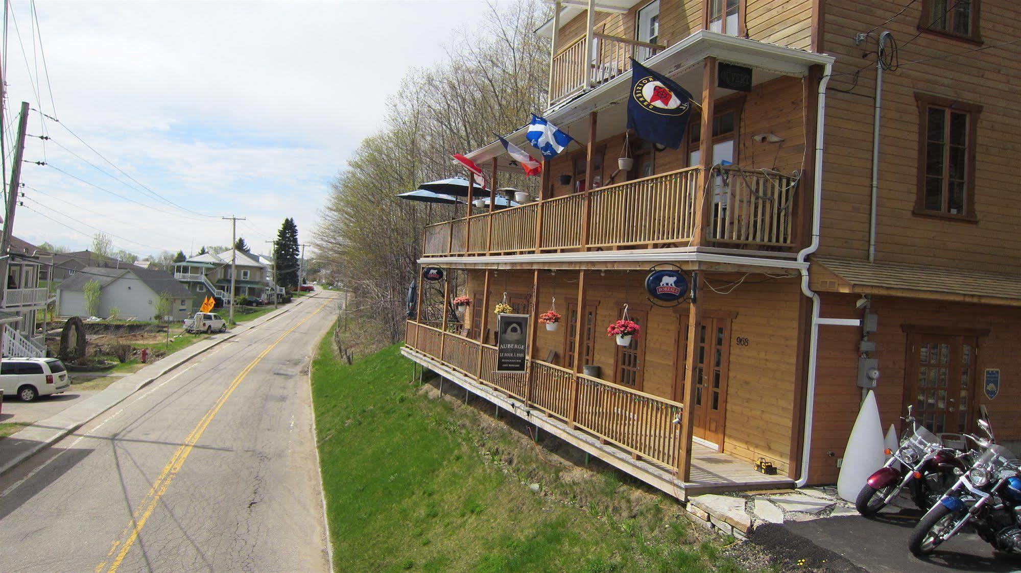Auberge Le Four A Pain Petite-Riviere-Saint-Francois Buitenkant foto