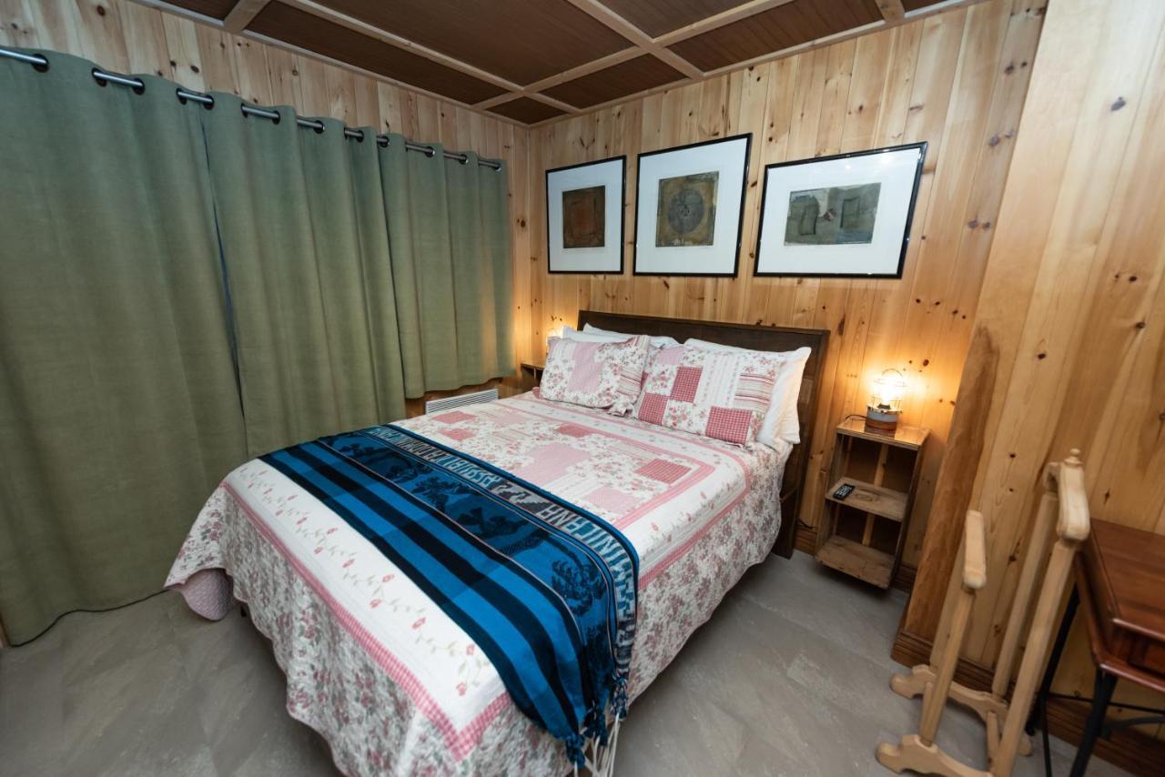 Auberge Le Four A Pain Petite-Riviere-Saint-Francois Buitenkant foto