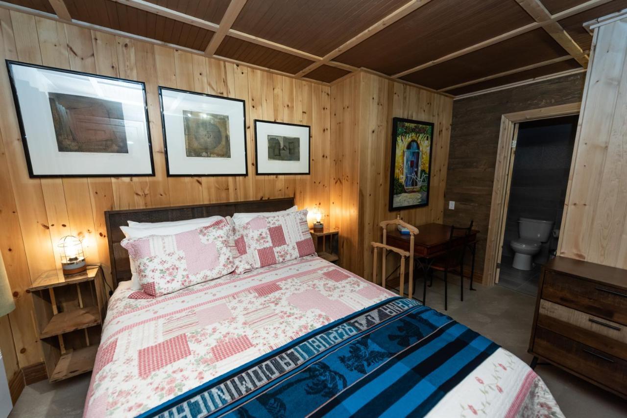 Auberge Le Four A Pain Petite-Riviere-Saint-Francois Buitenkant foto